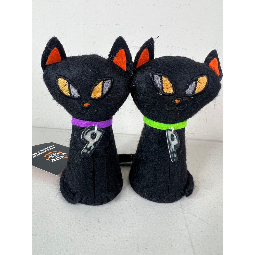 NEW 2026 Target Hyde & Eek Halloween Friendship Duos Black Cats Felt Decor